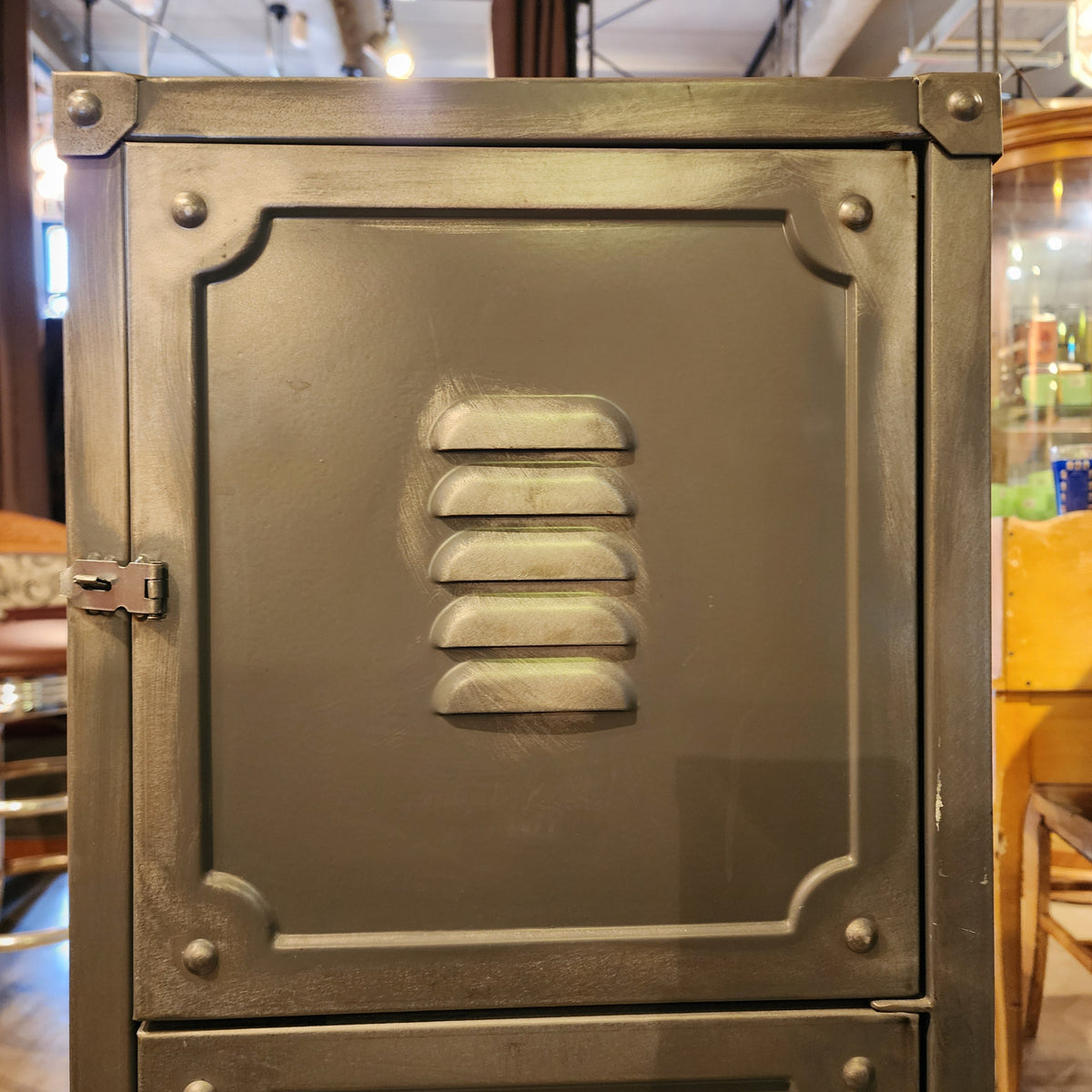 アメリカン ロッカー スチール 3層 ヴィンテージ Metal locker – L.A.