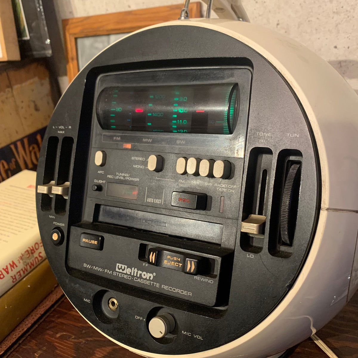 品番0564 WELTRON ラジカセ MODEL 2004 70s ヴィンテージ 千葉店