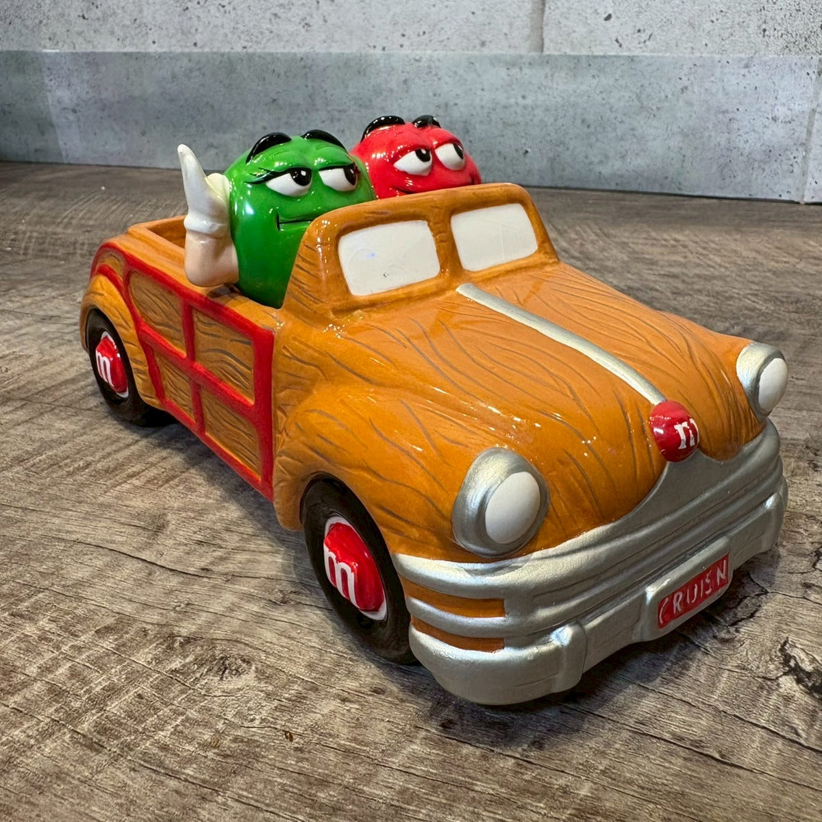 陶器オブジェ 【M&M'S（エムアンドエムズ）】 ブラウン カー アメトイ