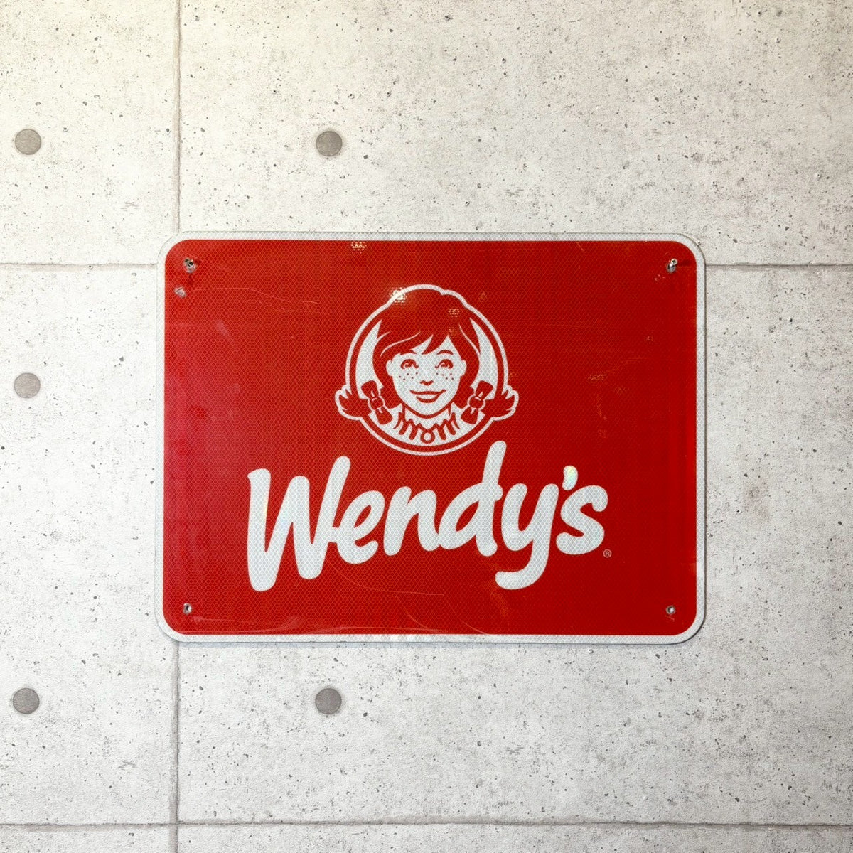 Wendy's ウェンディーズ 看板 LINE_ALBUM_20250611__250613_21