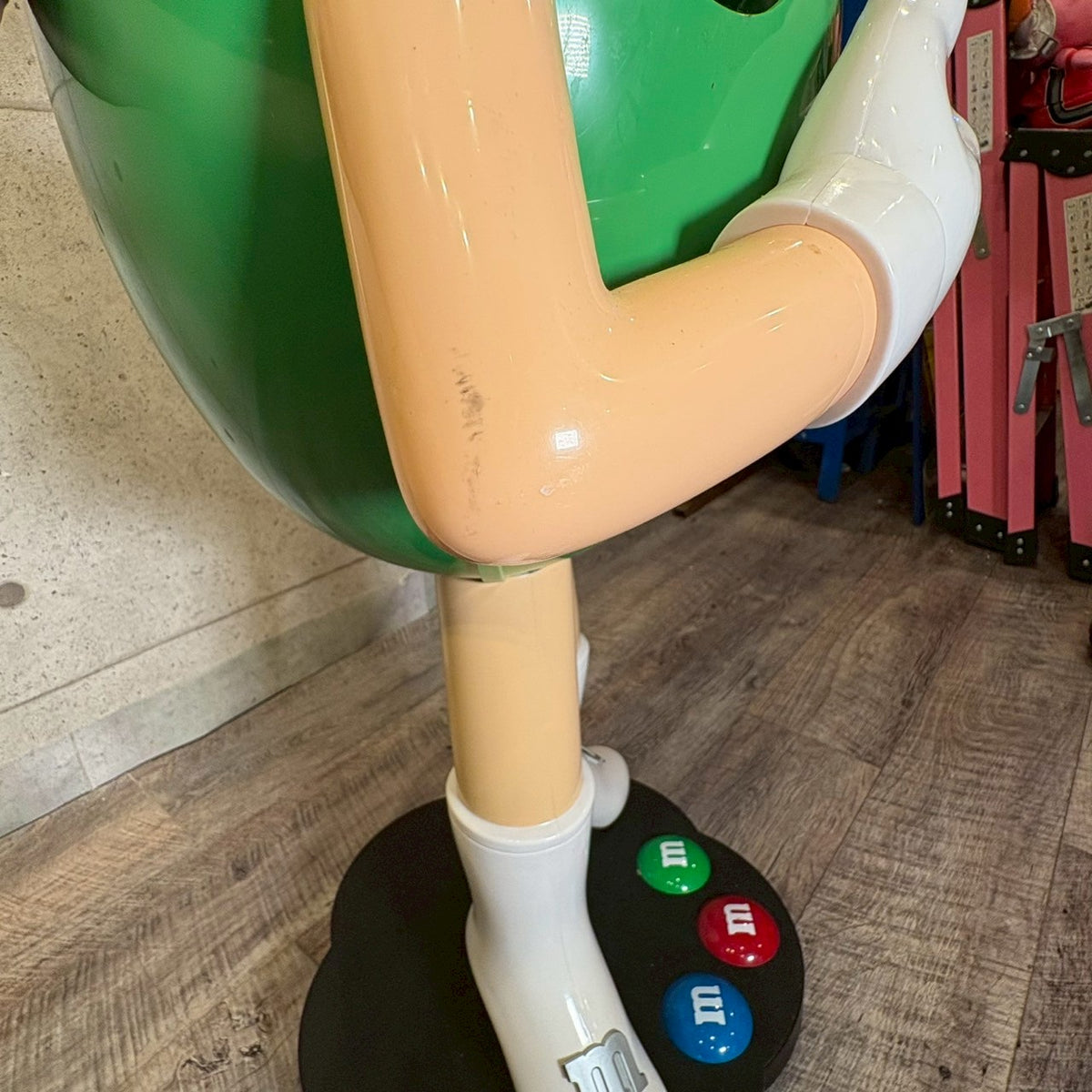 M&Ms エムアンドエムズ　ディスプレイ　グリーン② m&m's エムアンドエムズ ディスプレイ グリーン 店頭用