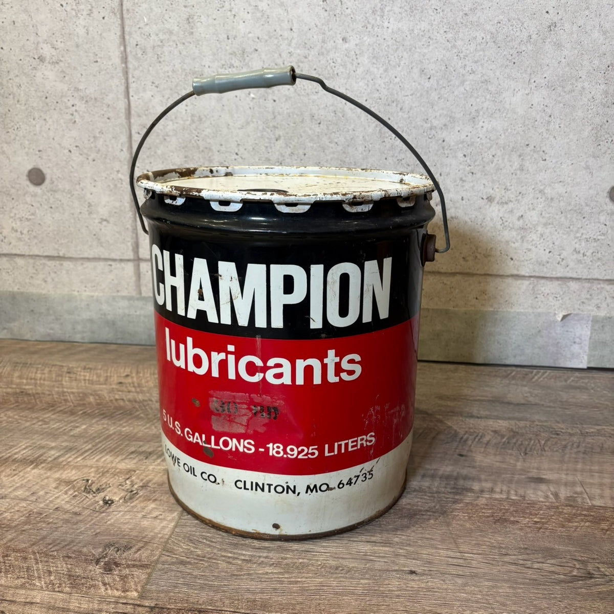オイル缶 【CHAMPION】 ヴィンテージバケツ ガレージアイテム 5ガンロ