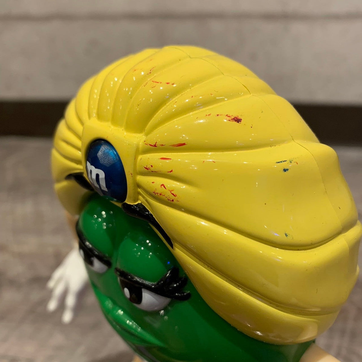 M&M's エムアンドエムズ Fun Fortunes Chocolate Candy Dispenser