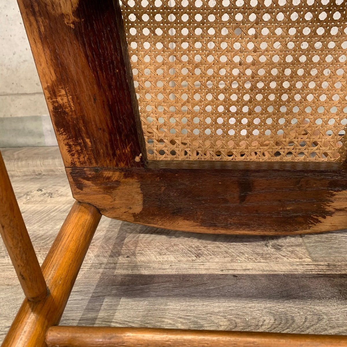 ダイニングチェア アンティーク調 木製椅子 アーリーアメリカン