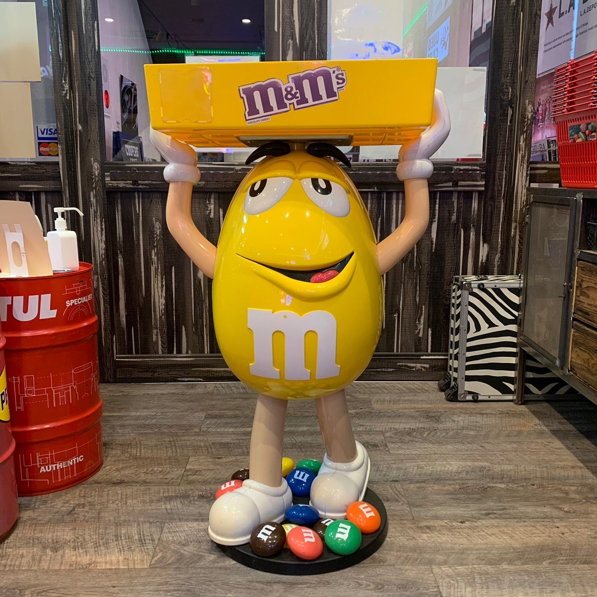 品番0012 m&m's ディスプレイ イエロー千葉店 – L.A.DEPO（エルエーデポ）