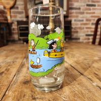 品番1604　McDonald’s　Glasses　Camp　Snoopy　Collection　マクドナルド　グラス　キャンプ　スヌーピー　コレクション　ヴィンテージ　1983年　ノベルティグラス　千葉店