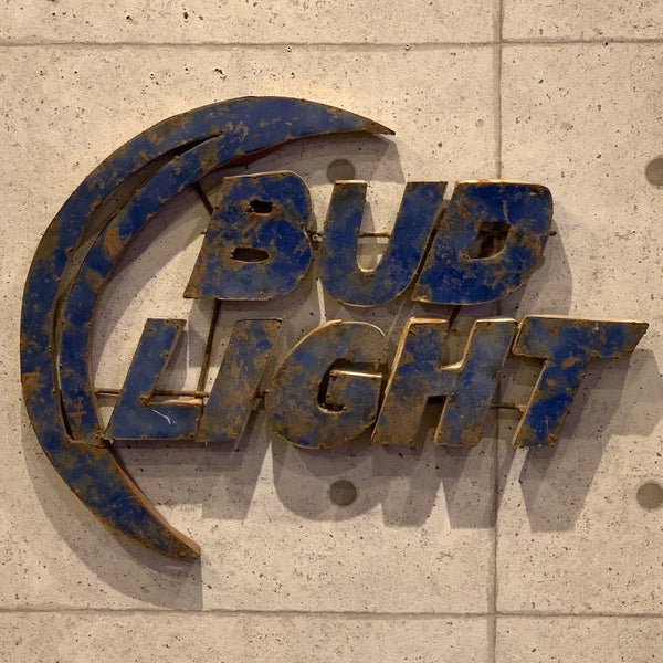 BUDLIGHT　バドライト　メタルサイン　ヴィンテージサイン　壁掛け　ディスプレイ　ヴィンテージ看板　ヴィンテージデコール