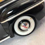 品番1230　1/18スケール　Road Signature　1948年 FORD フォード　コンバーチブル　ブラック　 ダイキャストカー　千葉店