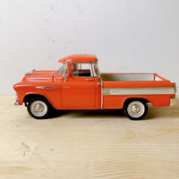 品番0448-2　1/18スケール　1957 CHEVROLET PICKUP　シボレー ピックアップ　ダイキャストカー　ミニカー　ヴィンテージ　千葉店