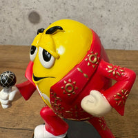 陶器フィギュア　【M&M's Sweet On Elvis collection】イエロー　エルビスプレスリー　陶器製　シリアルナンバー入り　ヴィンテージ