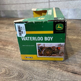 John Deere（ジョンディア）Waterloo トラクター　【ERTL（アートル）】  ミニチュアモデル　レトロ農機　オブジェ　ミニカー　ヴィンテージ
