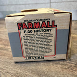 Farmall F-20 トラクター　【ERTL（アートル）】 ミニチュアモデル　レトロ農機　レッド　オブジェ　ミニカー　ヴィンテージ