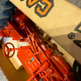 CASE VAC トラクター　【ERTL（アートル）】 ミニチュアモデル　レトロ農機　オブジェ　ミニカー　ヴィンテージ