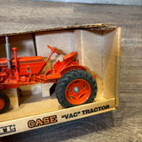CASE VAC トラクター　【ERTL（アートル）】 ミニチュアモデル　レトロ農機　オブジェ　ミニカー　ヴィンテージ