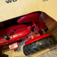 McCormick WD-9トラクター　【ERTL（アートル）】 ミニチュアモデル　レトロ農機　オブジェ　ミニカー　ヴィンテージ