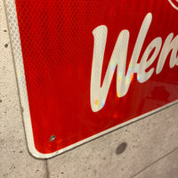 看板　【Wendy’s（ウェンディーズ）】　スチール看板　メタルサイン