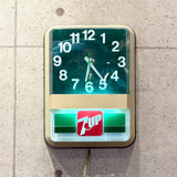電飾クロック　【 7UP（セブンアップ）】　販促品　1985年製