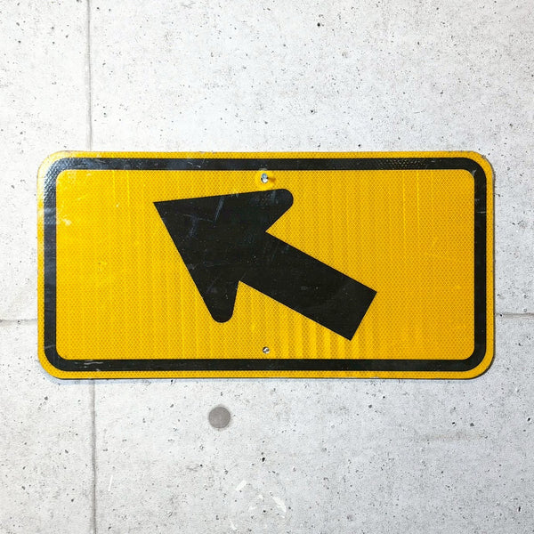 道路看板　【進行方向誘導】　ロードサイン　実物標識　