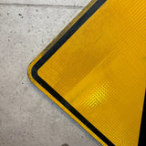 道路標識　【T字路（T-INTERSECTION）】　ロードサイン　ヴィンテージ看板