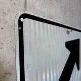 道路看板　【進行方向誘導】　ロードサイン　実物標識