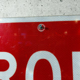 道路看板　【WRONG WAY】　ロードサイン　実物標識