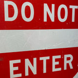 道路標識　【DO NOT ENTER】　ロードサイン　ヴィンテージ看板
