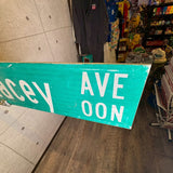 道路看板【De Lacey AVE OON】　ロードサイン　実物標識