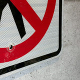 道路標識　【歩行者進入禁止】　ロードサイン　ヴィンテージ看板