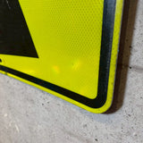 道路看板　【進行方向誘導】　ロードサイン　実物標識　