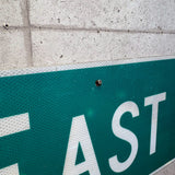 道路看板　【EAST】　ロードサイン　実物標識　中