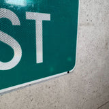 道路看板　【EAST】　ロードサイン　実物標識　中