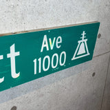 道路看板　【Collett Ave 11000】　ロードサイン　実物標識