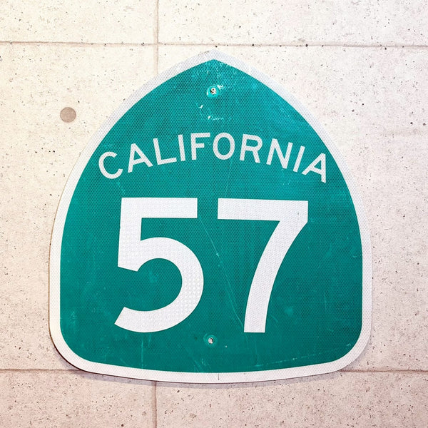 道路標識　【CALIFORNIA　57】　ロードサイン　ヴィンテージ看板