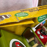 ディスペンサー 【M&M'S（エムアンドエムズ）】ミリタリージープ　 サウンド＆ライトギミック付き