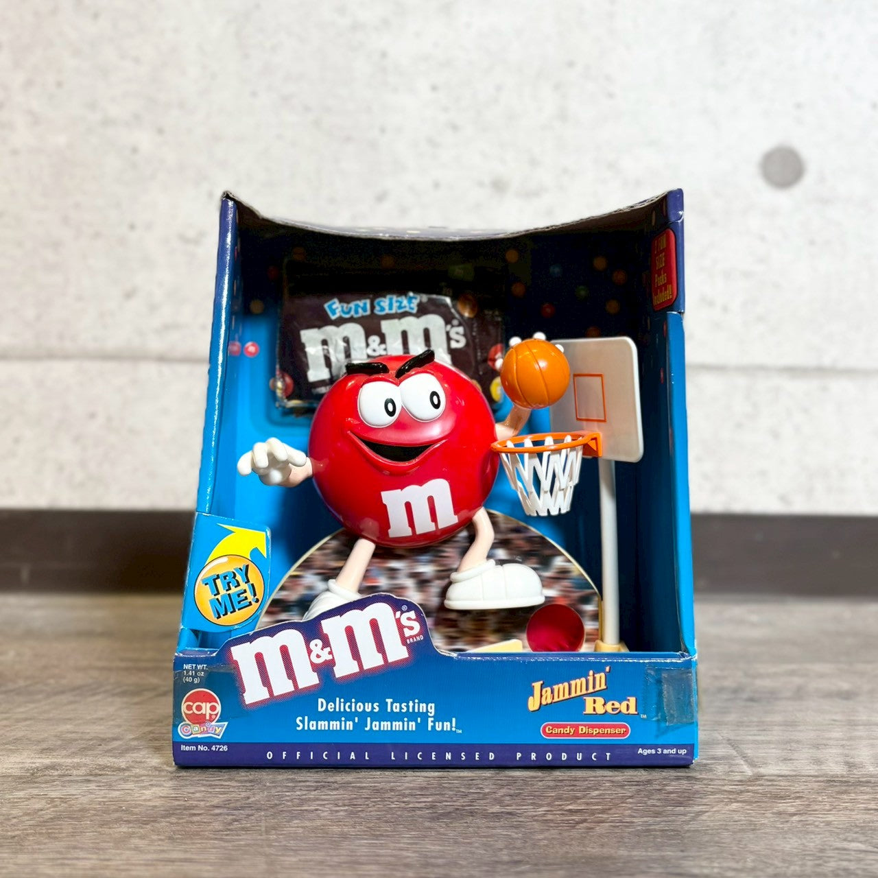 m&m's エムアンドエムズ ディスペンサー バスケットボール フィギュア 箱付 ディスペンサー 【M&M's】 キャンディディスペンサー フィギュア 箱