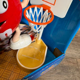 ディスペンサー　【M&M's】　キャンディディスペンサー　フィギュア　箱付き　バスケットボールデザイン　レッド
