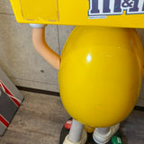 ストアディスプレイ 【M&M'S（エムアンドエムズ）】イエロー　アメトイ　ショップ什器