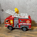 ディスペンサー 【M&M's（エムアンドエムズ）】 Fire Truck（ファイヤートラック） 消防車デザイン