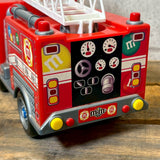 ディスペンサー 【M&M's（エムアンドエムズ）】 Fire Truck（ファイヤートラック） 消防車デザイン