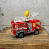 ディスペンサー 【M&M's（エムアンドエムズ）】 Fire Truck（ファイヤートラック） 消防車デザイン