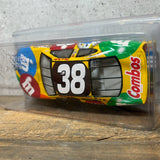 ダイキャストカー【M&M's（エムアンドエムズ）】Elliott Sadler NASCAR #38 Winner's Circle 1/24スケール ヴィンテージ