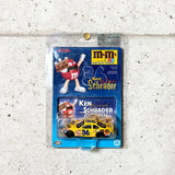 ダイキャストミニカー【M&M's（エムアンドエムズ）】Ken Schrader #36 Keep Back New Driver 2000 Grand Prix 1/64 世界17,928台限定 ヴィンテージ