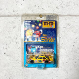 ダイキャストミニカー【M&M's（エムアンドエムズ）】Ken Schrader #36 2000 Pontiac 1/64 世界22,728台限定 Action Collectibles NASCAR
