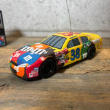 ラジコンカー【M&M's（エムアンドエムズ）】Motorworks Elliott Sadler #38 フルファンクション RCカー NASCAR ヴィンテージ