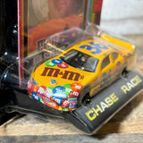 ダイキャストミニカー【M&M's(エムアンドエムズ)】Racing Champions Chase the Race Collector's Series #36 1/64 NASCAR ヴィンテージ