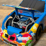 ダイキャストバンク【M&M's（エムアンドエムズ）】Ernie Irvan #36 Crispy NASCAR 1/24 貯金箱 2,508台限定 Action Racing ヴィンテージ
