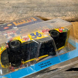 ダイキャストミニカー【M&M's（エムアンドエムズ）】Ken Schrader #36 2000 Pontiac 1/64 世界22,728台限定 Action Collectibles NASCAR