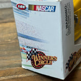 ダイキャストカー トレーラーリグ【M&M's（エムアンドエムズ）】Winner's Circle NASCAR Kyle Busch #18 Trailer Rig 1/64 トレーラー ミニカー ヴィンテージ