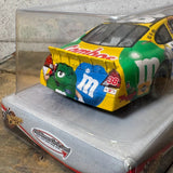 ダイキャストカー【M&M's（エムアンドエムズ）】Elliott Sadler NASCAR #38 Winner's Circle 1/24スケール ヴィンテージ