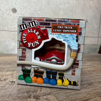 ディスペンサー 【M&M'S（エムアンドエムズ）】消防車　アメトイ　インテリア